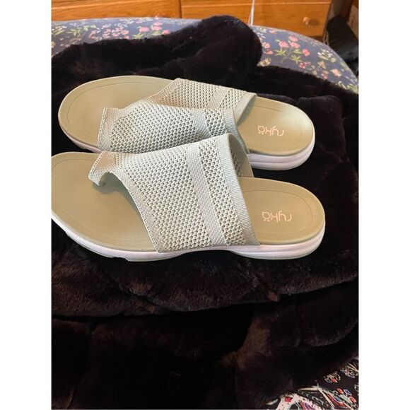 Ryka Womens Light Green Fabric Knit Margo Toe Ring Slip On Sandal Size 7 - Picture 4 of 14